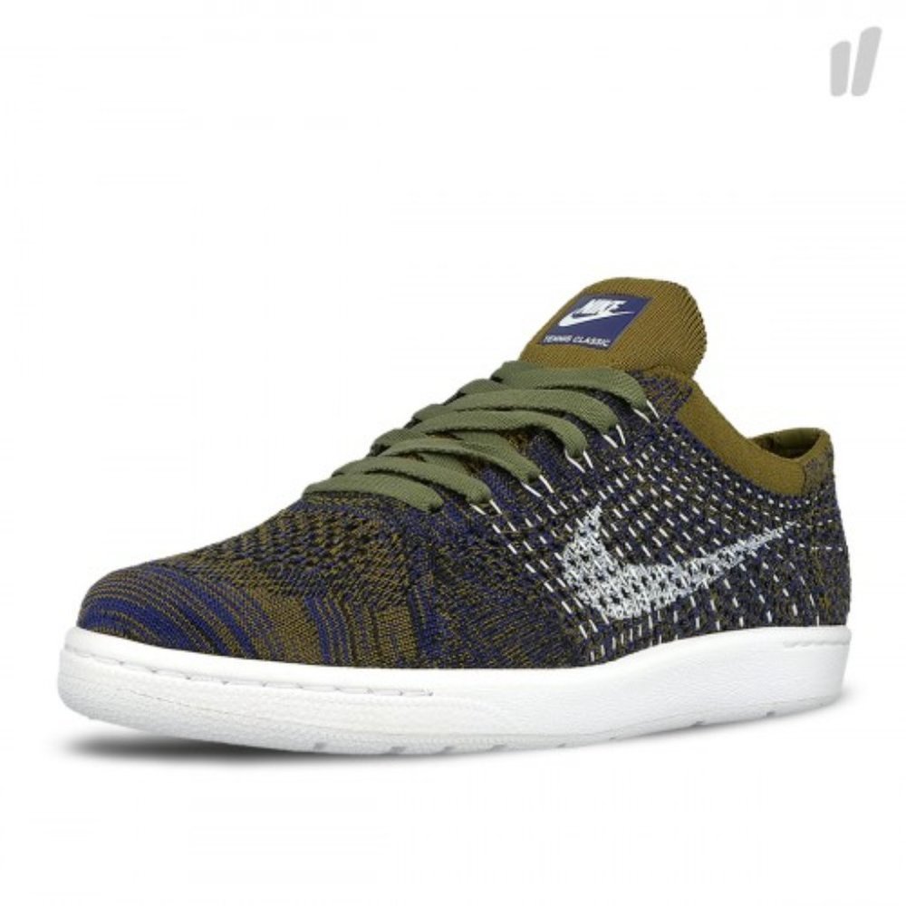 Nike Tennis Classic Ultra Flyknit, Women's 9.5